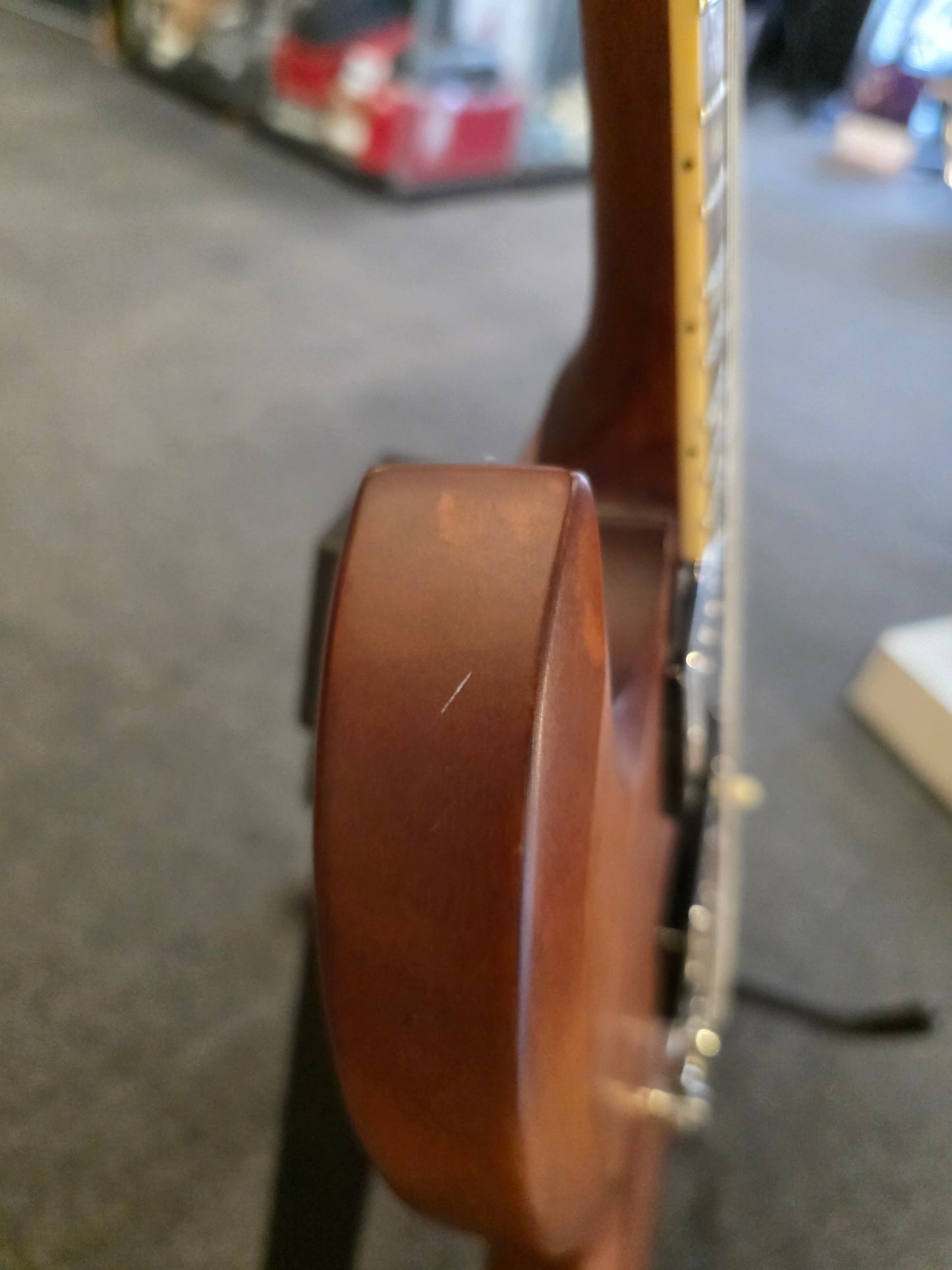 BRUGT: Epiphone SG G400, årgang 2006 elguitar