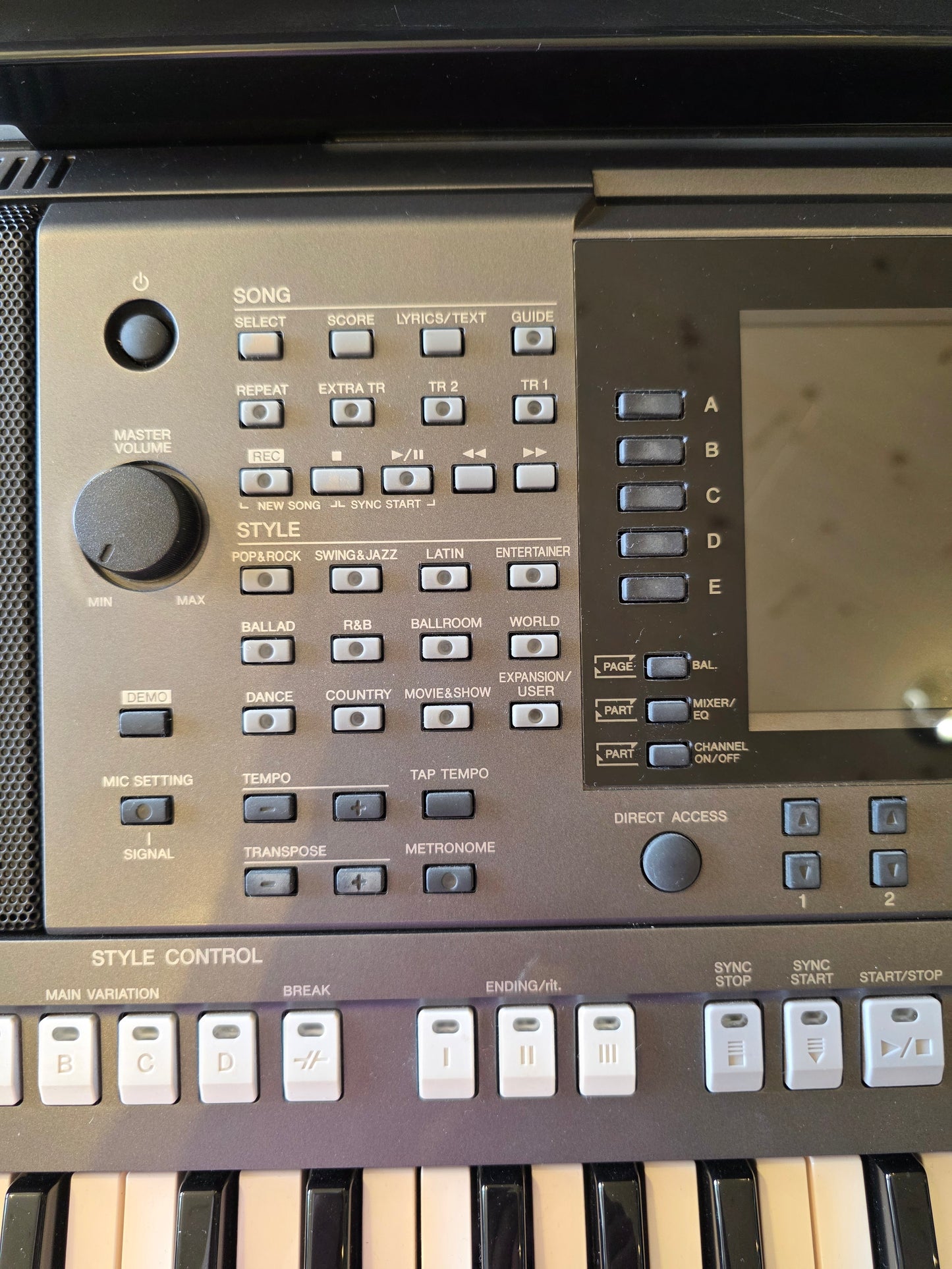 BRUGT: Yamaha PSR-s770 arranger workstation keyboard, inkl. taske og x-stativ