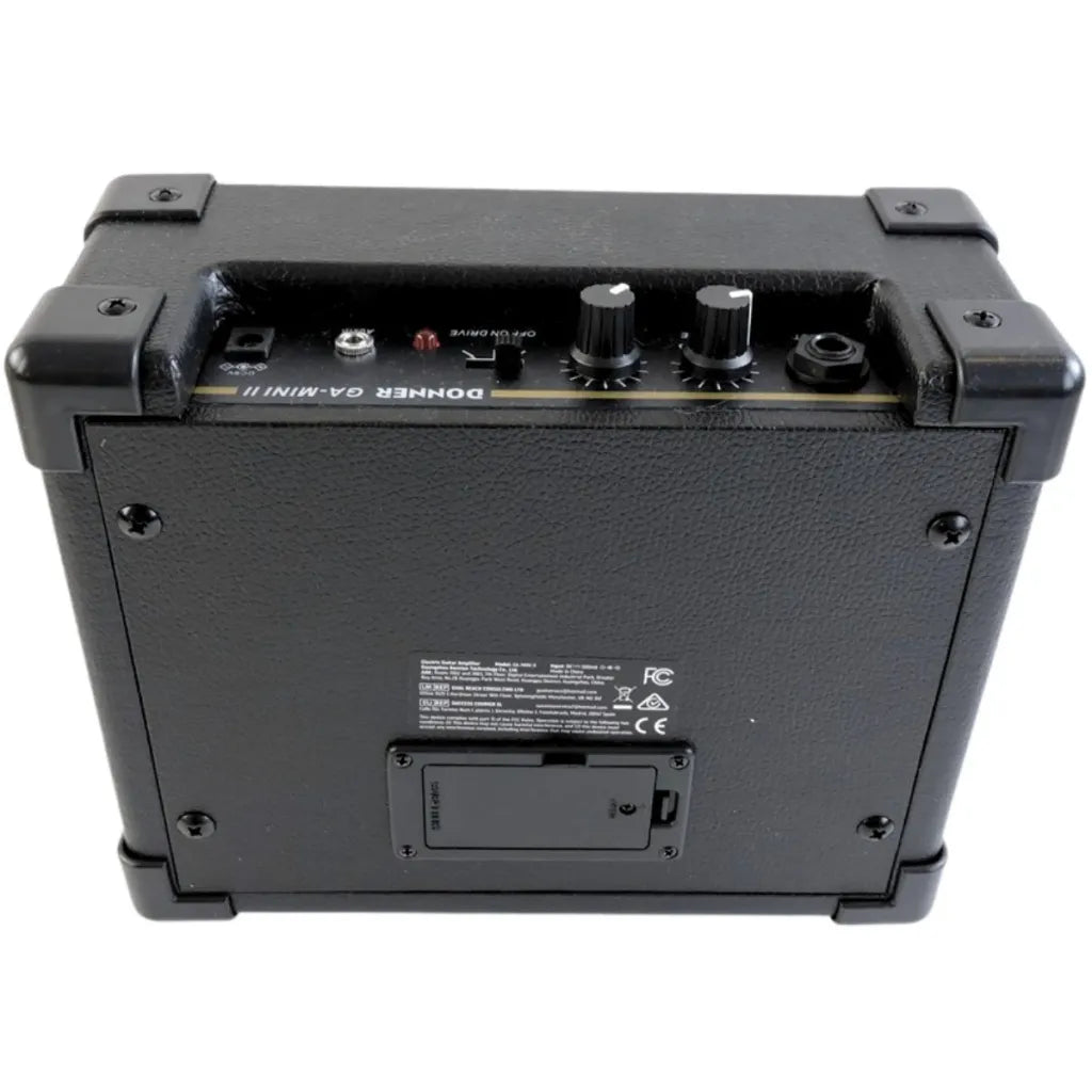 Donner DST-80 electric guitar package surf green