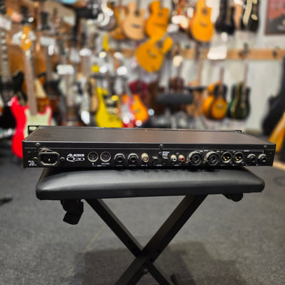 BRUGT: Alesis Quadraverb Q20 Professionel 20-bit stereo master multi-effektenhed