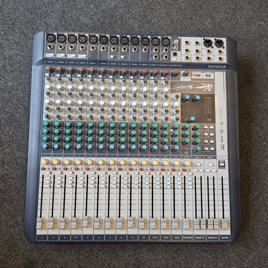 USED: Soundcraft Signature 16 compact analog mixer