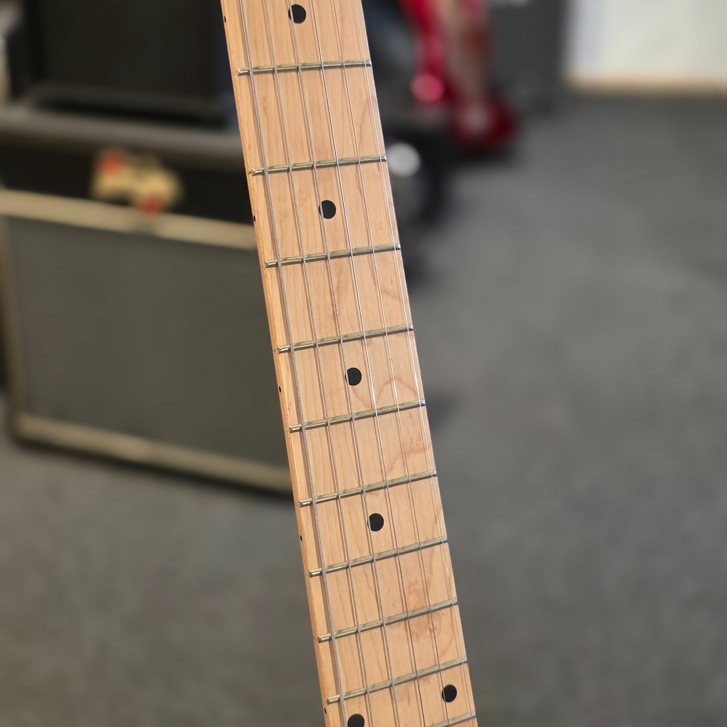 BRUGT: Kramer Pacer FR Special, purple passion metallic elguitar