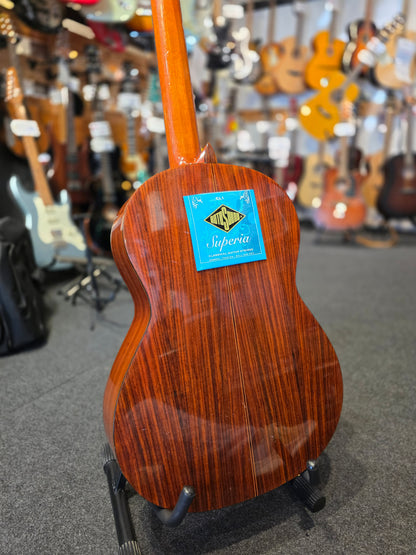 BRUGT: Ryoji Matsuoka Luthier model 25, Japan