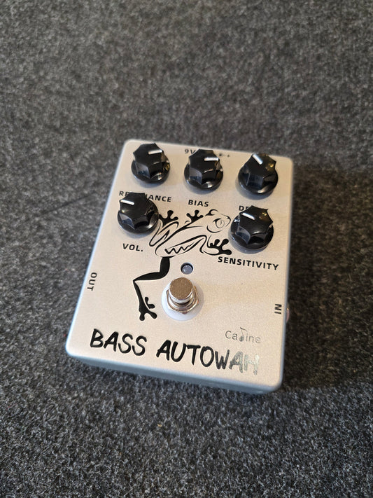 BRUGT: Caline CP-85 bas auto wah true bypass guitar effekt pedal