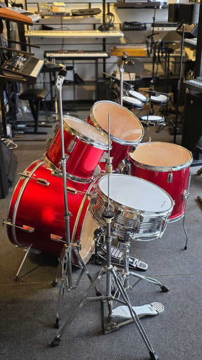 BRUGT: Maestro Musical Instruments trommesæt i metallic rød