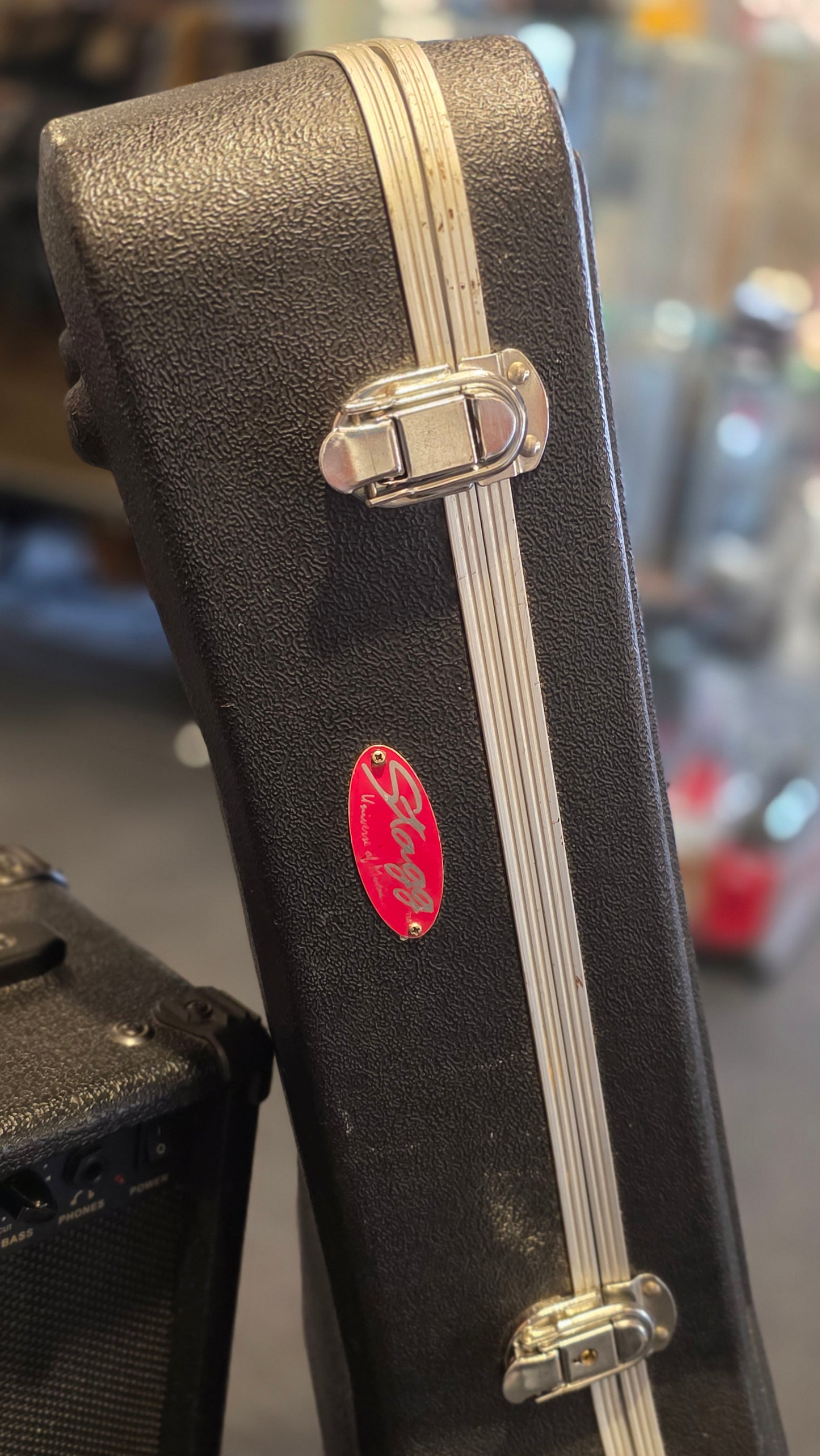 BRUGT: Stagg Hardcase til klassisk guitar