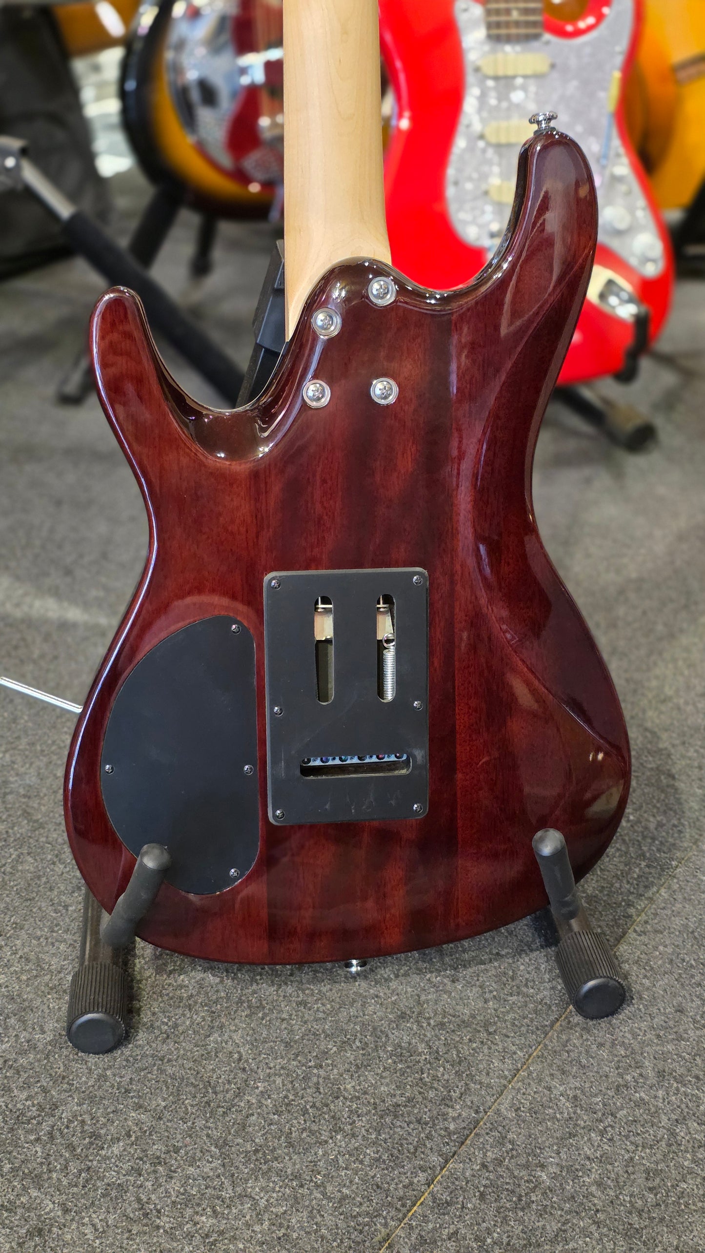 BRUGT: (som ny!!) Ibanez SA260FM-TGB elguitar inkl. gigbag
