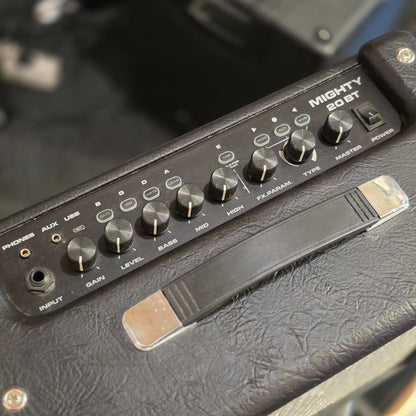 BRUGT: Nux Mighty 20 BT guitar forstærker