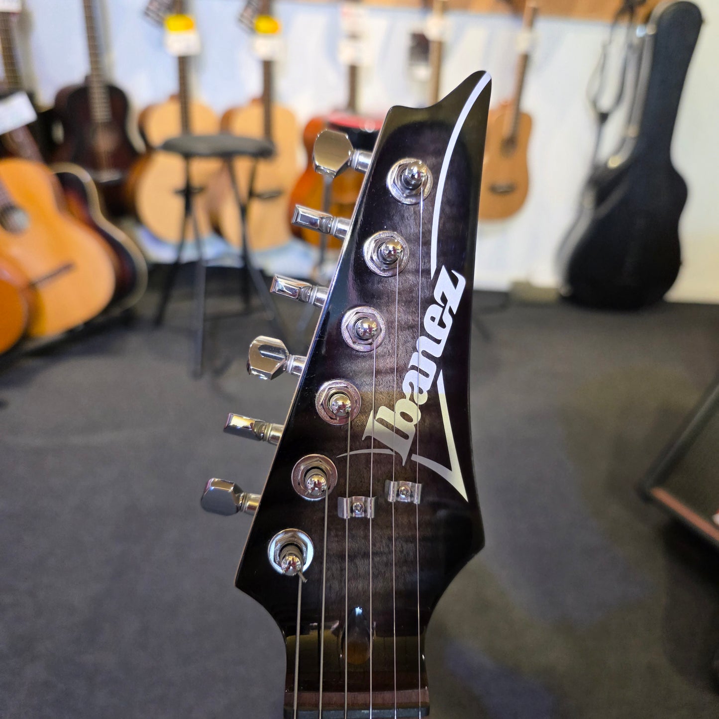 BRUGT: Ibanez SA26FM transparent gray burst, årgang 2020 elguitar