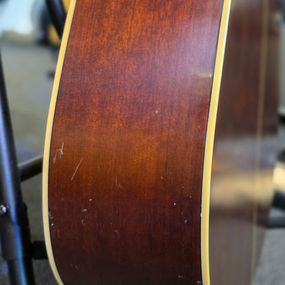 BRUGT: Takamine EG-10C G series akustisk guitar med preamp