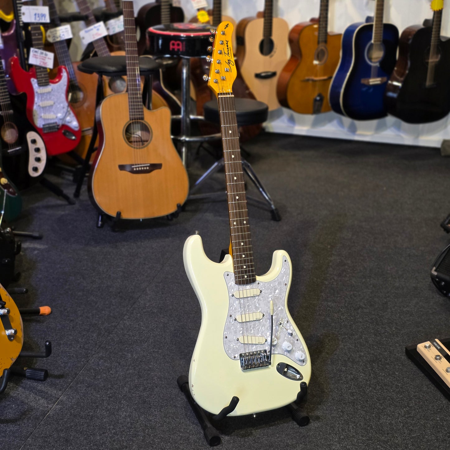 BRUGT: Jay Turser JT-300 vintage series, med David Gilmour pickup system, elguitar