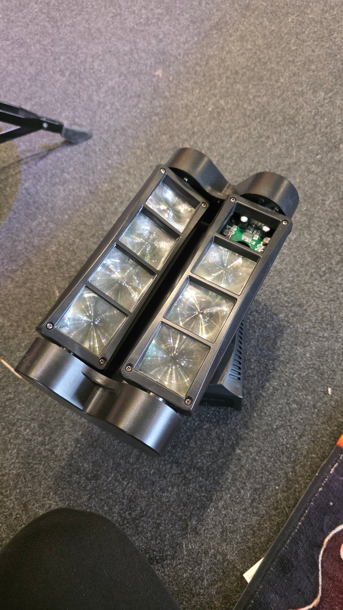 DEMO: Skylit Moremove moving head - håndværker tilbud - et glas smadret