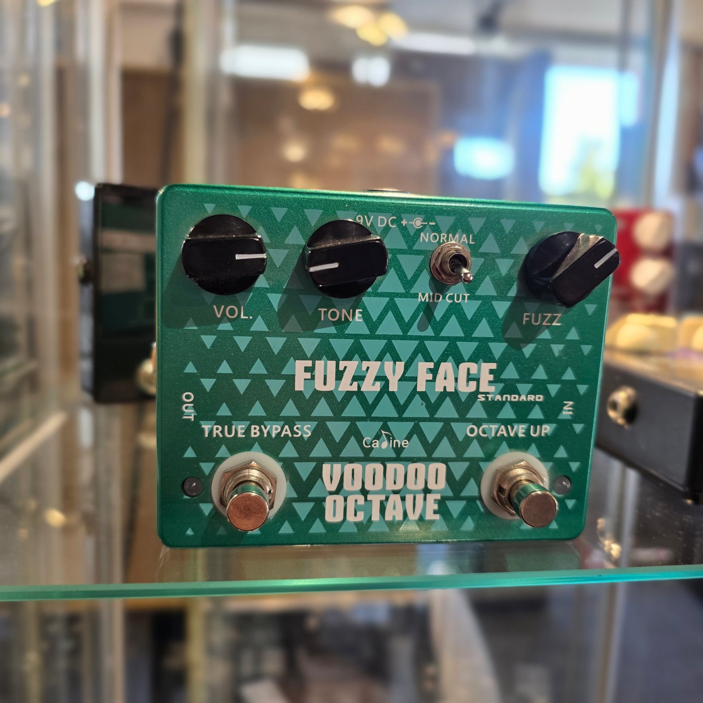 BRUGT: Caline CP-53 fuzzy face Voodoo Octave guitar effekt pedal