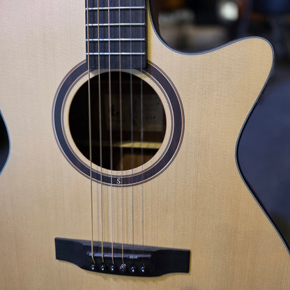 BRUGT: Santana G14NS player series med indbygget preamp akustisk guitar