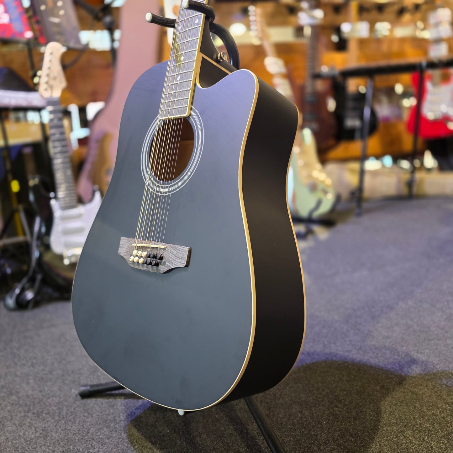BRUGT: Gear4Music DN-112 BK 12 strenget guitar