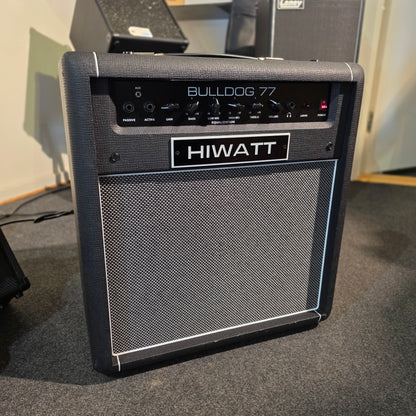 BULLDOG-77C Bulldog 77C bas Combo forstærker - 100w 1x12"