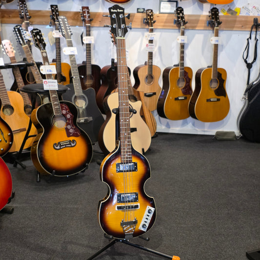 BRUGT: Harley Benton VS vintage series, violin bass