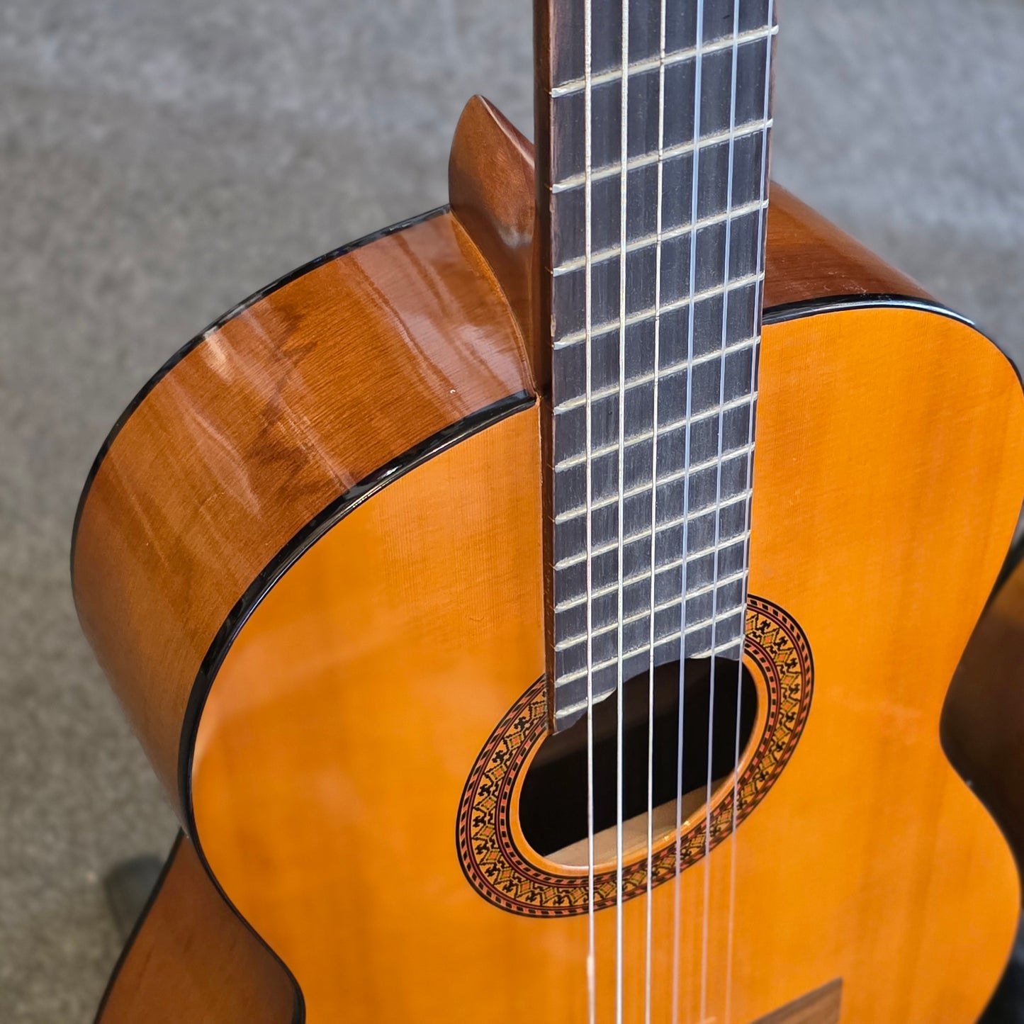 BRUGT: Yamaha C45, Made in Indonesia klassisk guitar (pris per styk)