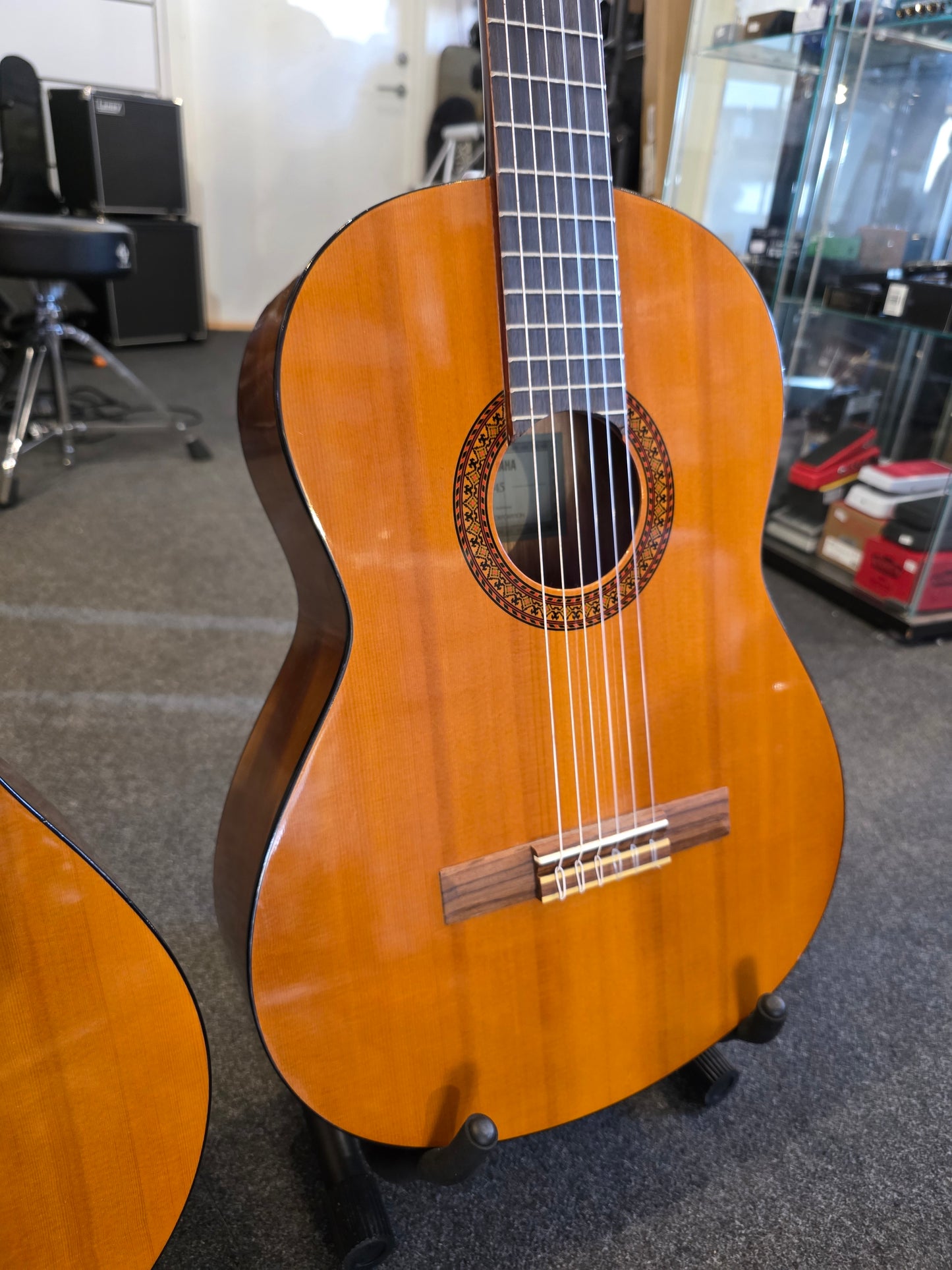 BRUGT: Yamaha C45, Made in Indonesia klassisk guitar (pris per styk)