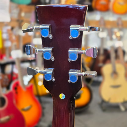 BRUGT: Beaton Graceful WR semi hollow elguitar