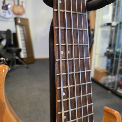 BRUGT: Washburn XB-600 natural, 6 strenget elbas