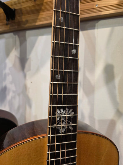 Henry’s Travel EE-66 Street - Natural elektro akustisk mini western guitar inkl. gigbag