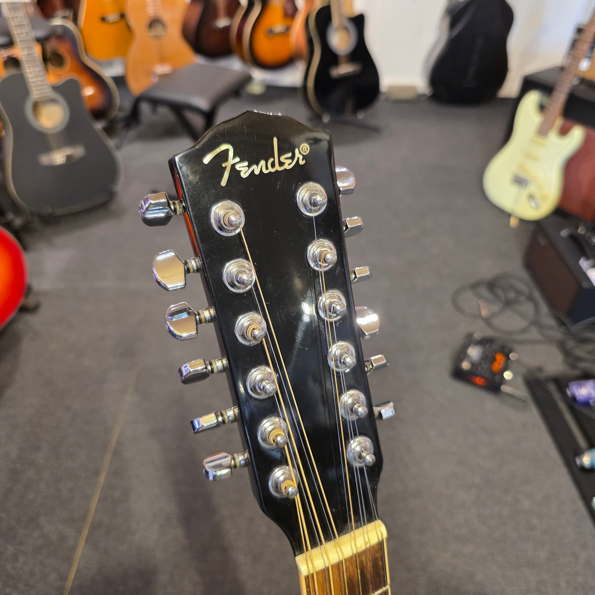 BRUGT: Fender DG16-E12 usdreadnought 12 str. western guitar