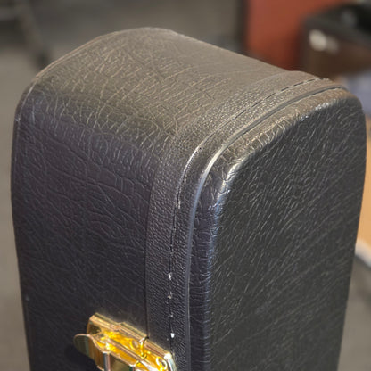 BRUGT: Noname hardcase til akustisk / western guitar