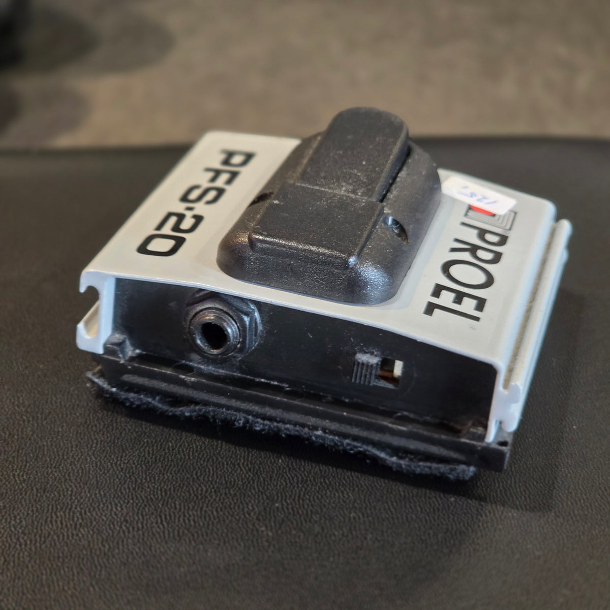 BRUGT: Proel PFS-20 'Sustain'  foot switch pedal