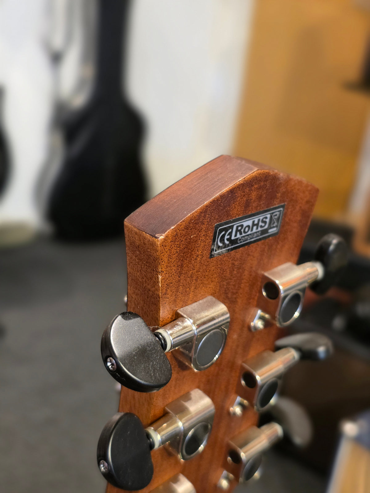 BRUGT: Cort Core-OC AMH OPBB med EQ, Open Pore Black Burst