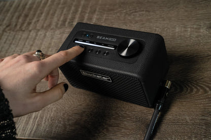 Blackstar Beam Mini Stationær forstærker til guitar og bas. Bluetooth, AI-stammeseparation, NAM fanger integration.
