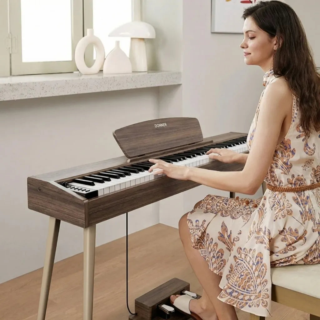 Donner DHP-100 Pro el-klaver (træ, beige eller valnød farve)