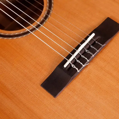 Tyma G-15E spansk guitar akustisk/elektrisk nylon strenget guitar