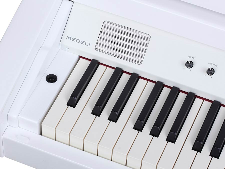 Medeli Forte Series GRAND510 digital baby grand piano i sort eller hvid