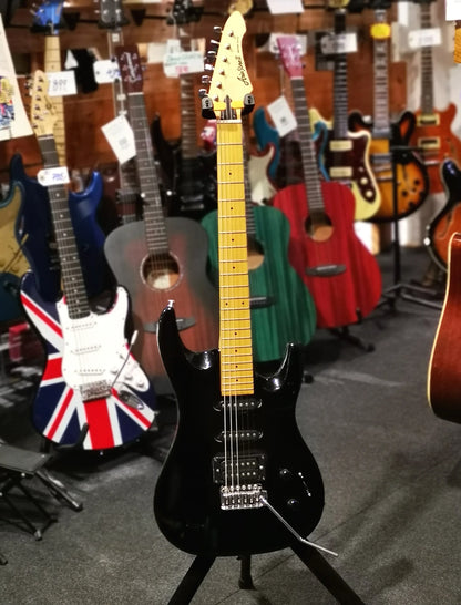 USED: Aria Pro Magna Series, black year 1994 electric guitar 