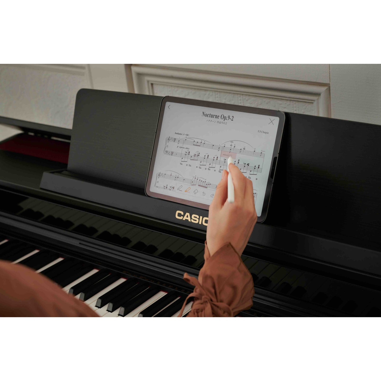 Casio AP-550 smart hybrid celviano el-klaver (hvid eller sort)