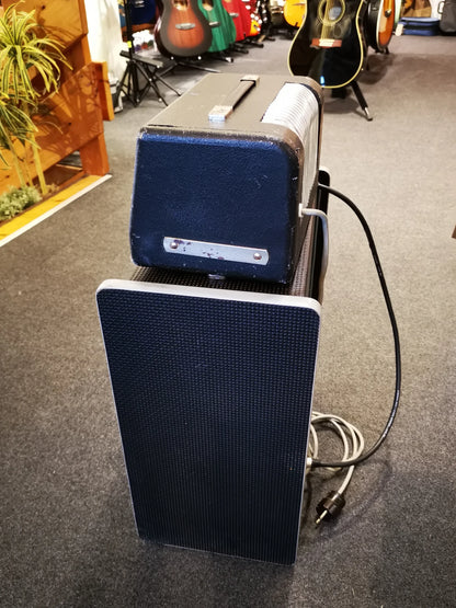 USED: Hagstrom Bass 210 top + cab MH 112 cabinet