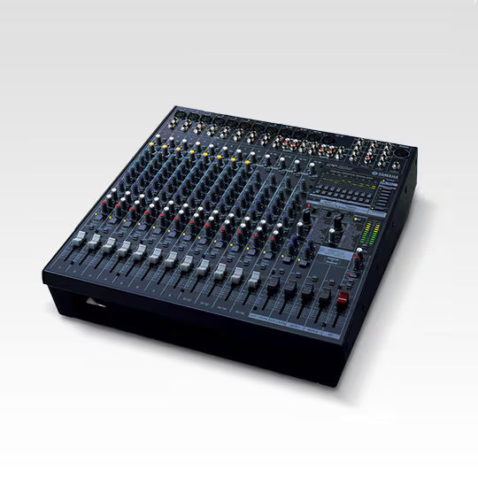 BRUGT: Yamaha EMX 5016CF powered mixer