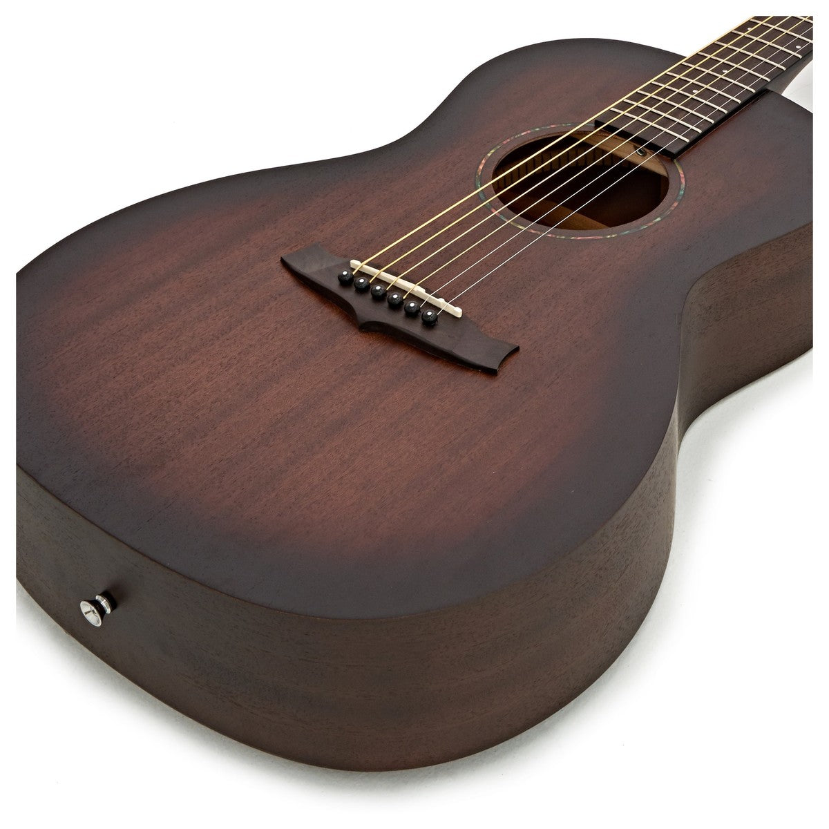 Tanglewood TWCRP Parlour All Mahognay, Whiskey Barrel Oak akustisk guitar