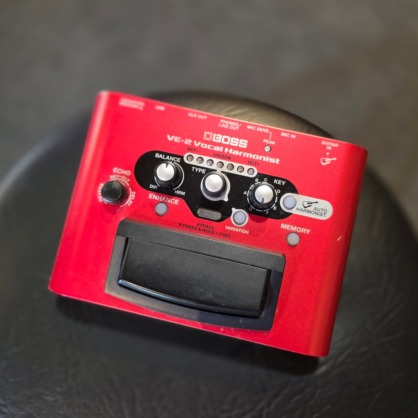 BRUGT: Boss VE-2 Vocal Harmonist Multieffekt med harmonizer, autotune, reverb og delay til vokal
