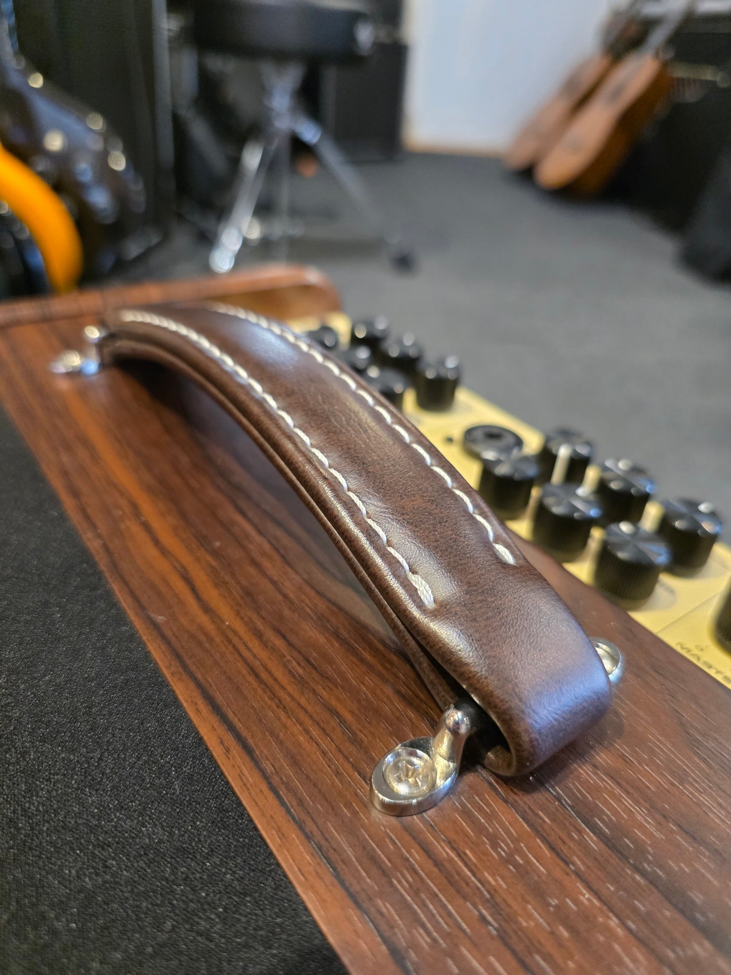 BRUGT: Nux Stageman AC-50 akustisk guitar / vokal forstærker