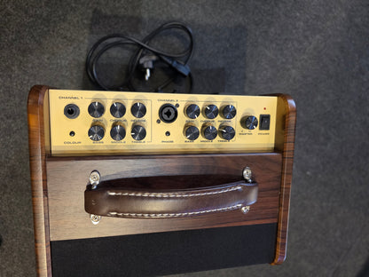 BRUGT: Nux Stageman AC-50 akustisk guitar / vokal forstærker
